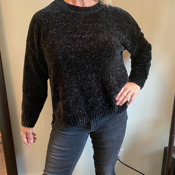 chenille black crew neck sweater - Picture 2 of 4